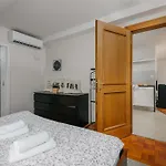 Roy 2br With Castle View, Parking & Ac By Easybnb Premium