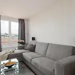 Roy 2br With Castle View, Parking & Ac By Easybnb Premium شقة *