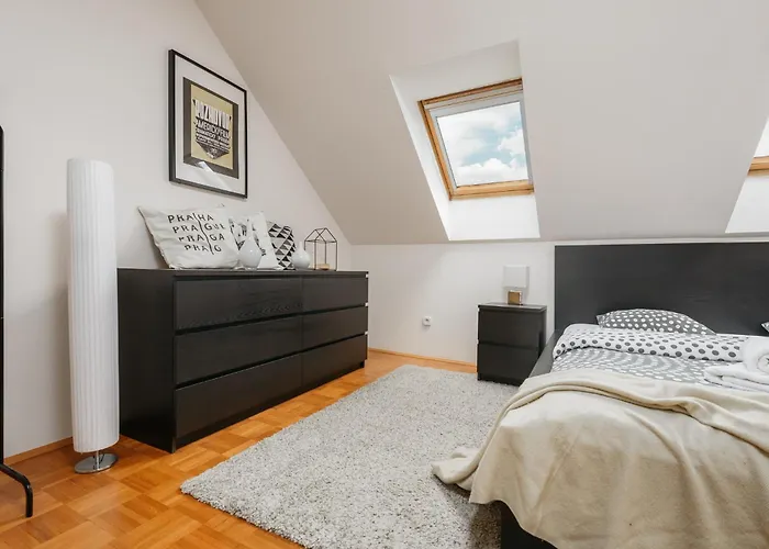 Apartamento Roy 2 Bdr With Castle View, Parking & Ac *