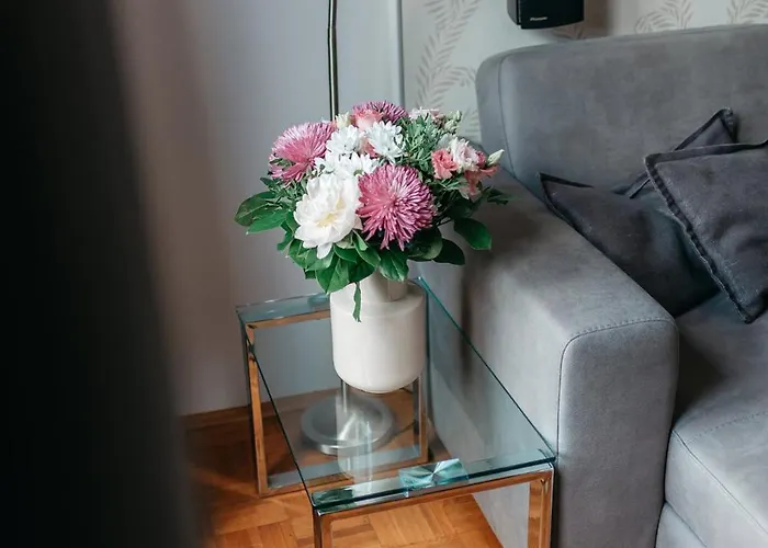 Apartamento Roy 2 Bdr With Castle View, Parking & Ac